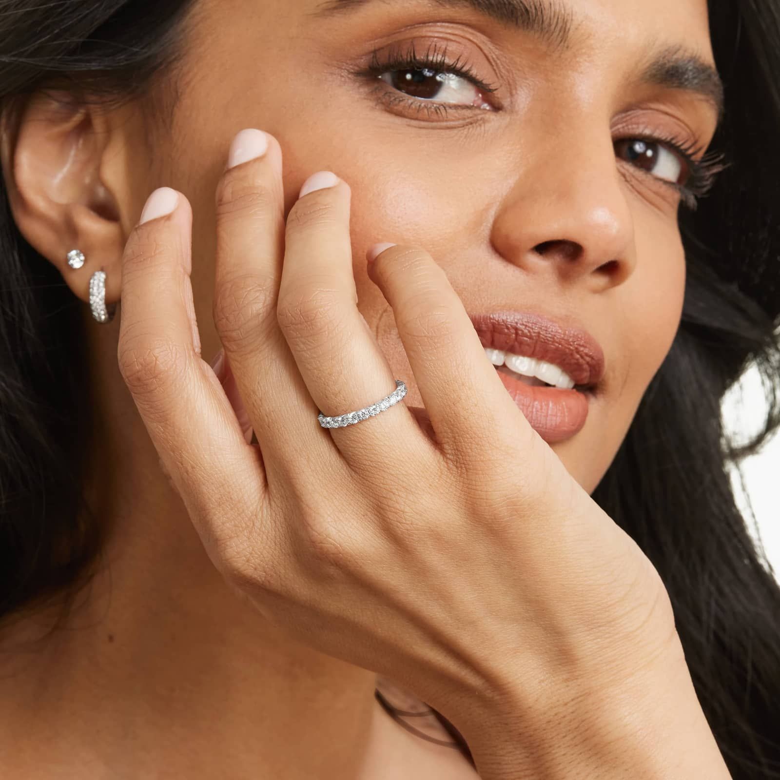 French Pavé Eternity Ring With Lab-Grown Diamonds In 14K Gold (2.50mm)