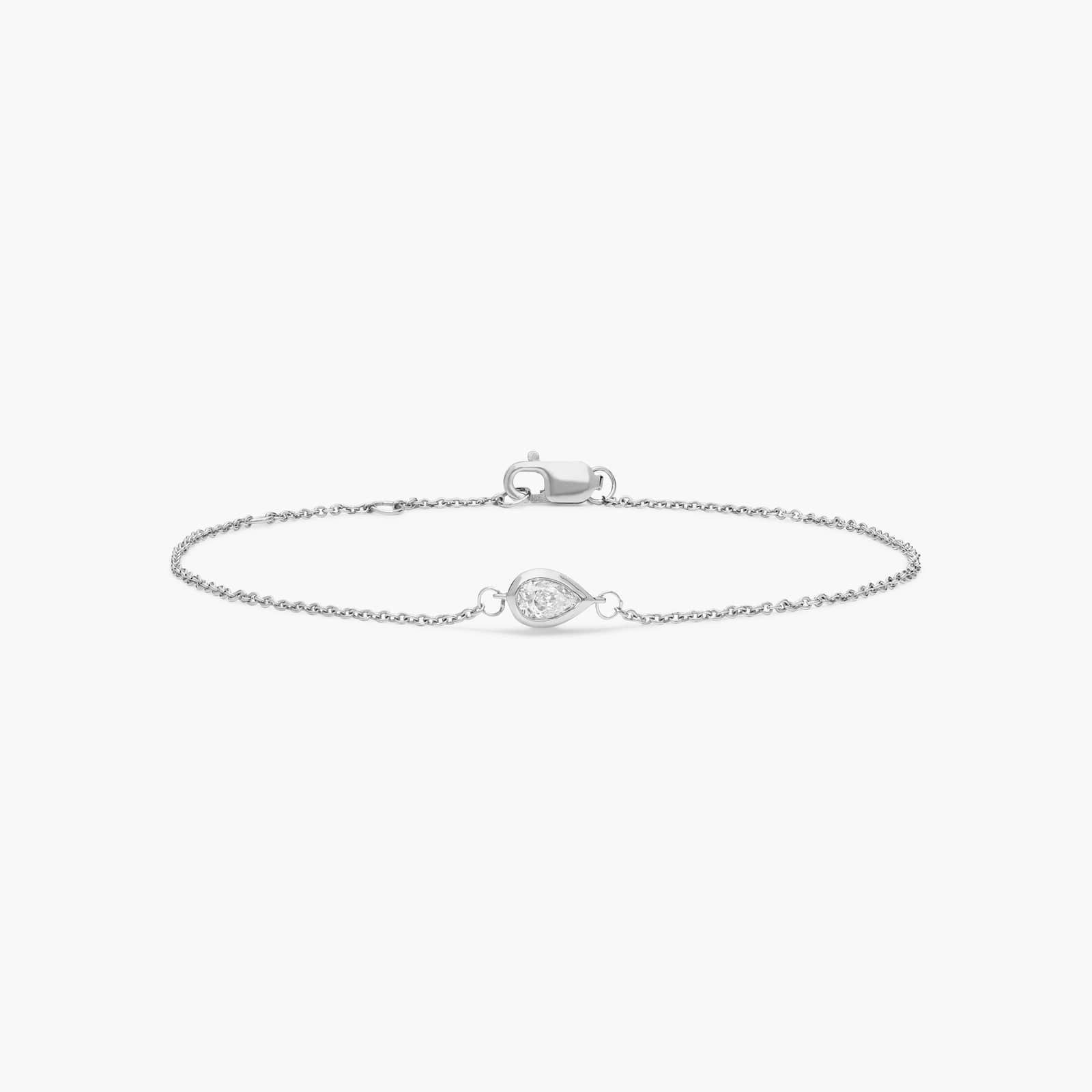 Mini Bezel Set Pear Cut Diamond Bracelet (1/6 ct. tw.)