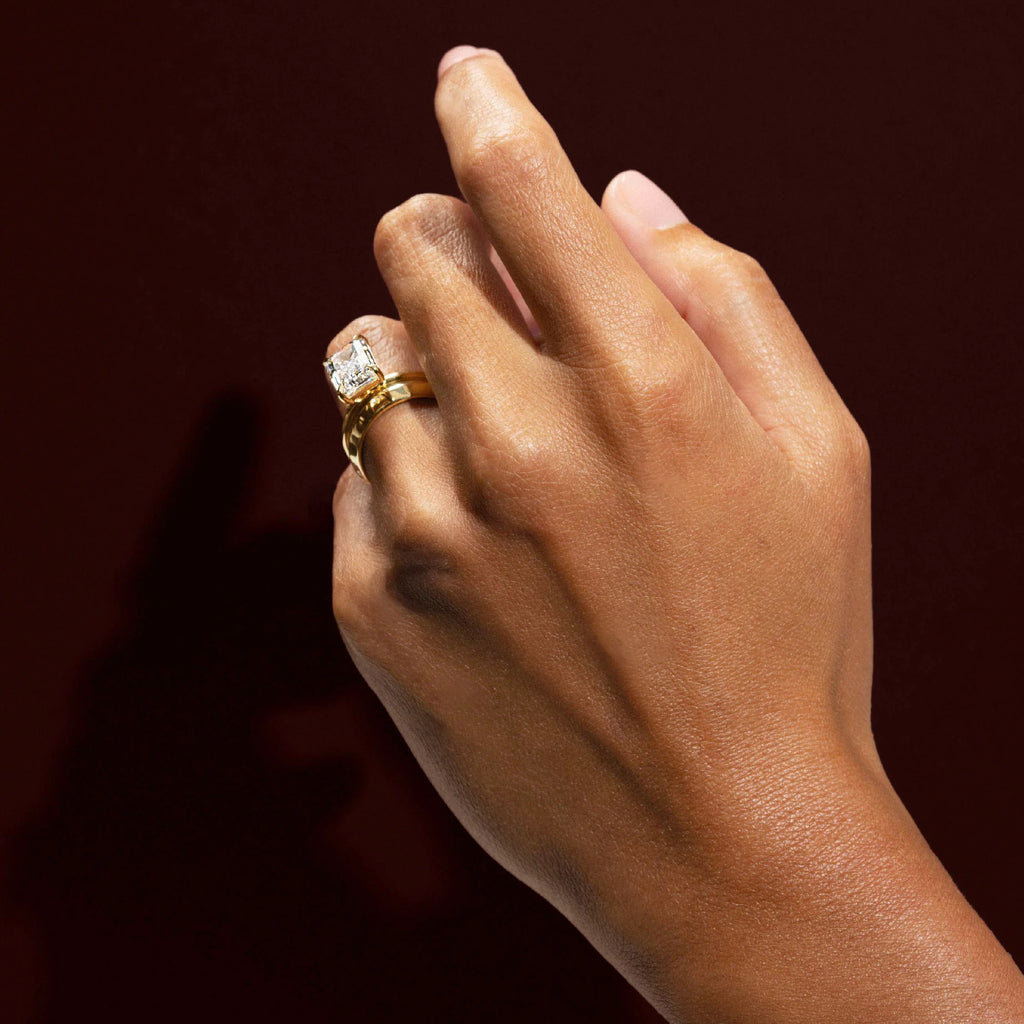 The Audrey Ring - Emerald Solitaire